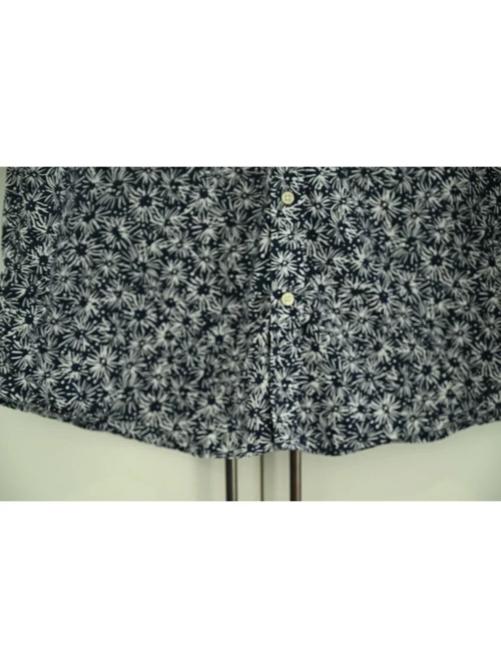 Banana Republic Organic Cotton SS Button Up Shirt Size XL Standard Fit